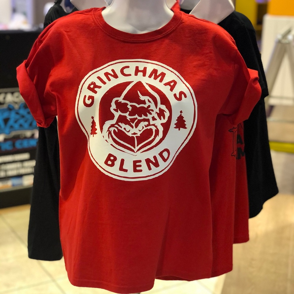 Kids xl or adult medium Grinch TShirt